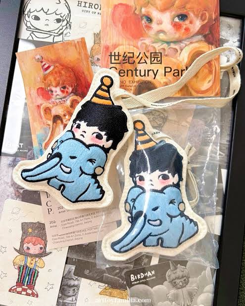 Hirono Elephant in the Room Scented Sachet Pendant